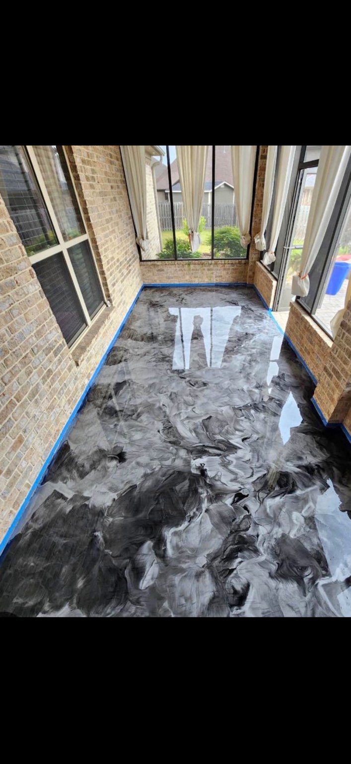 Flake epoxy garage floor